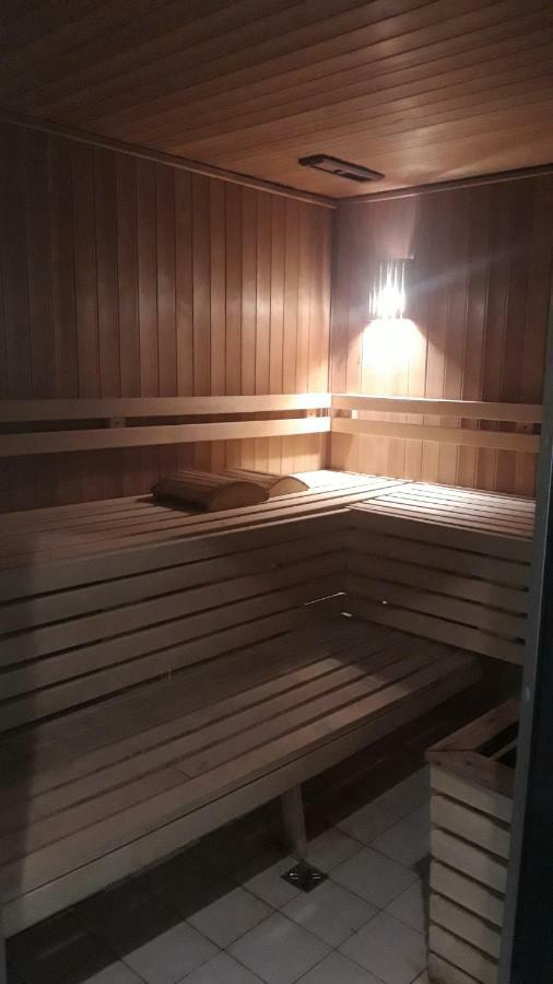 Luxury Mountain Apartment Poiana Brasov Luaran gambar
